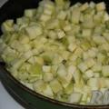 Zucchini nilaga sa kulay-gatas Masarap na zucchini na may mga recipe ng kulay-gatas