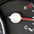 Motortemperaturpil springer: hvad skal jeg gøre?